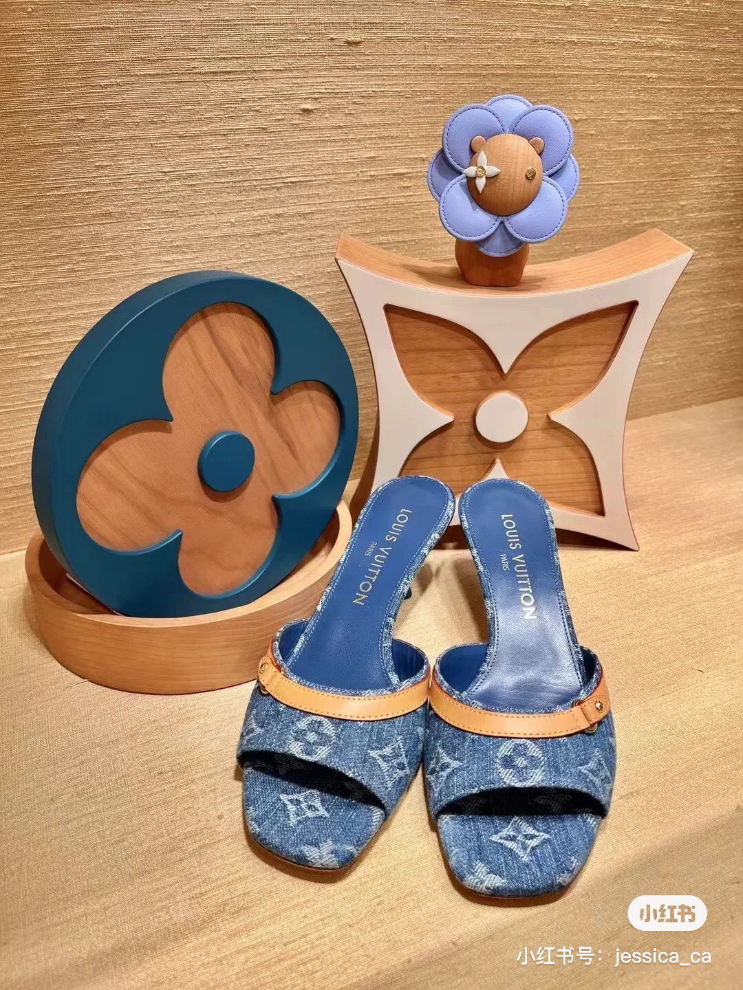  Lv  24 denim kitten heel shoes 