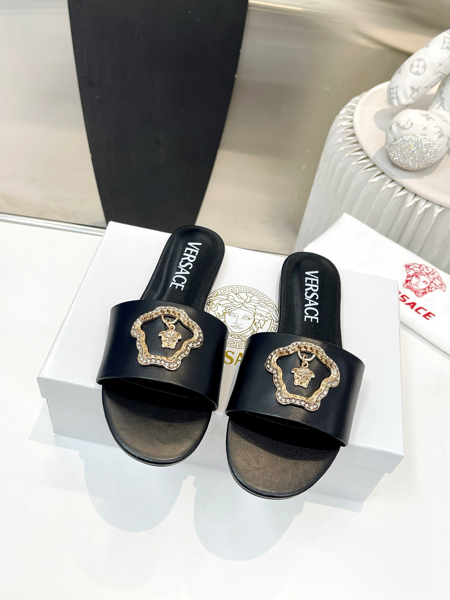 Versace slipper