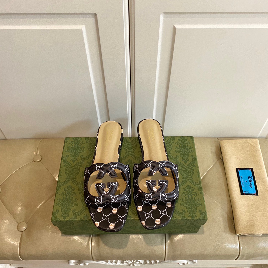 GUCCI Fashion printed slippers  size 35-44