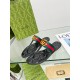 GUCCI Flat bottomed flip flops hardware GG logo