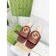 GUCCI Flat bottomed flip flops hardware GG logo