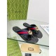 GUCCI Flat bottomed flip flops hardware GG logo