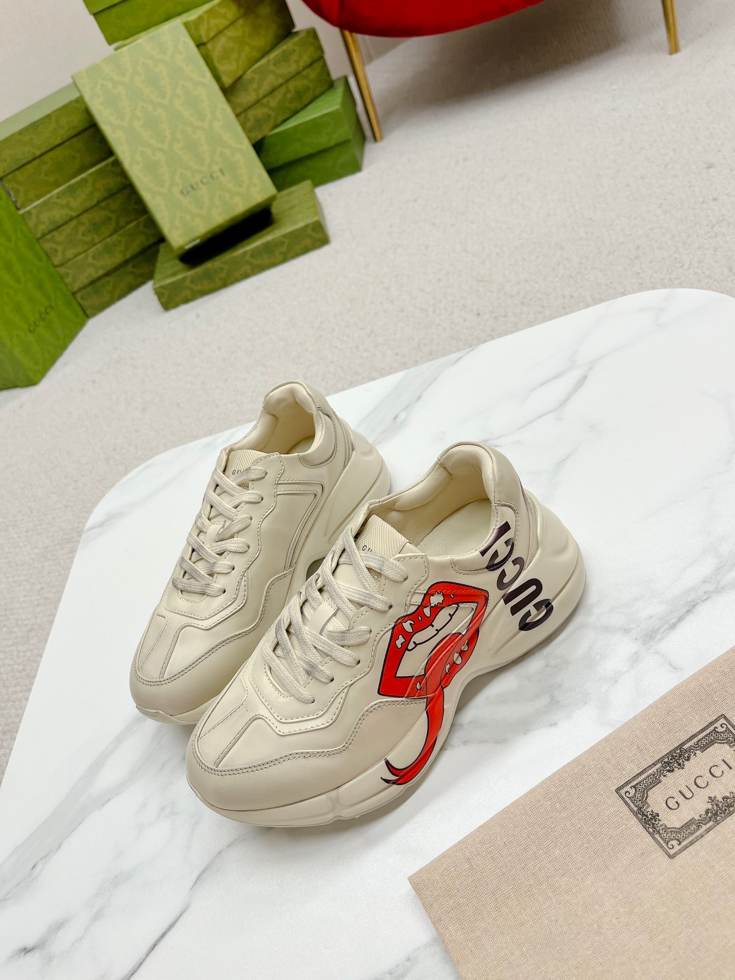 GUCCI Rhyton Same style dad shoes for both men and women