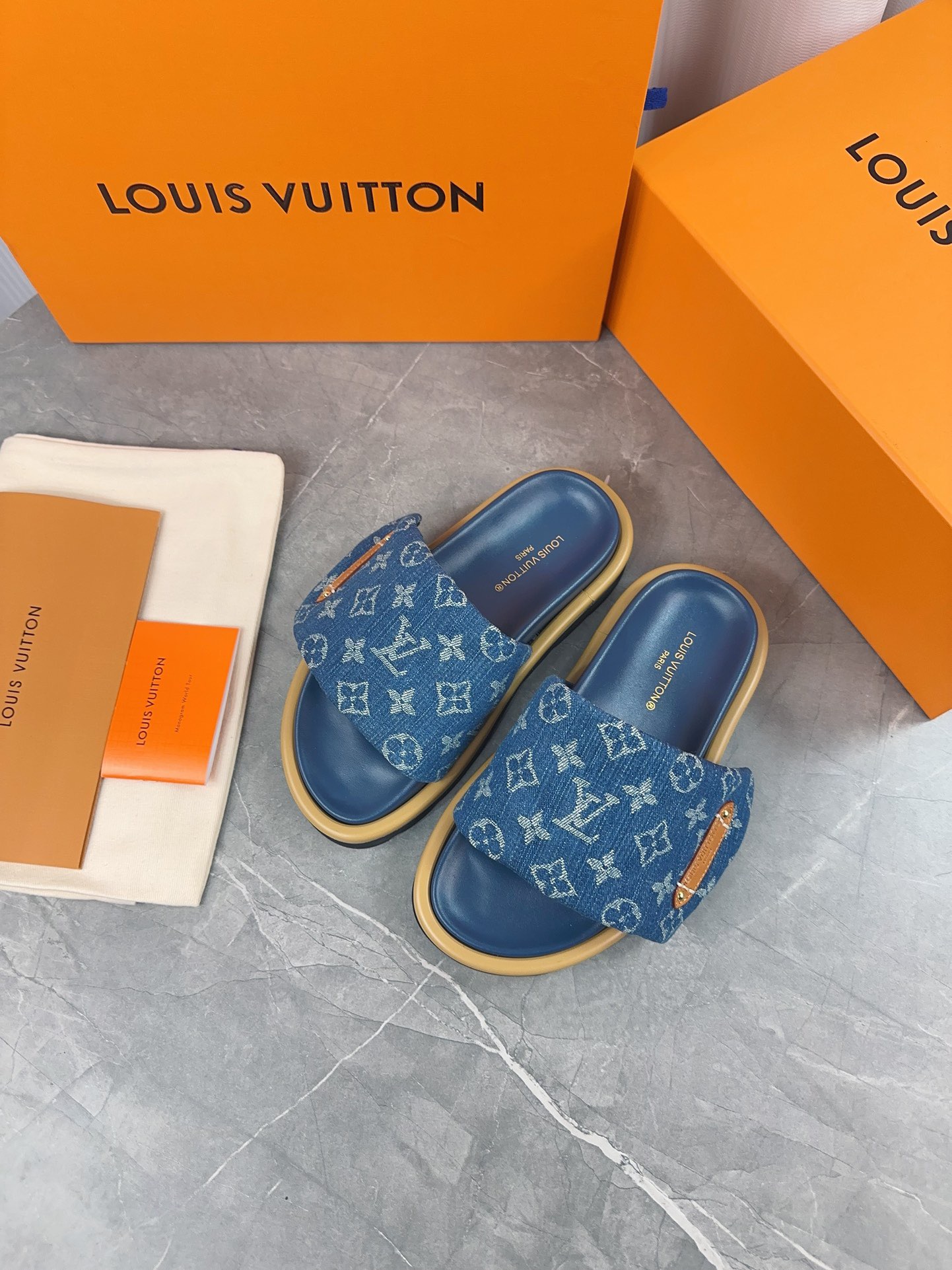 LV Pool Pillow Comfort Embossed logo flat bottom slippers