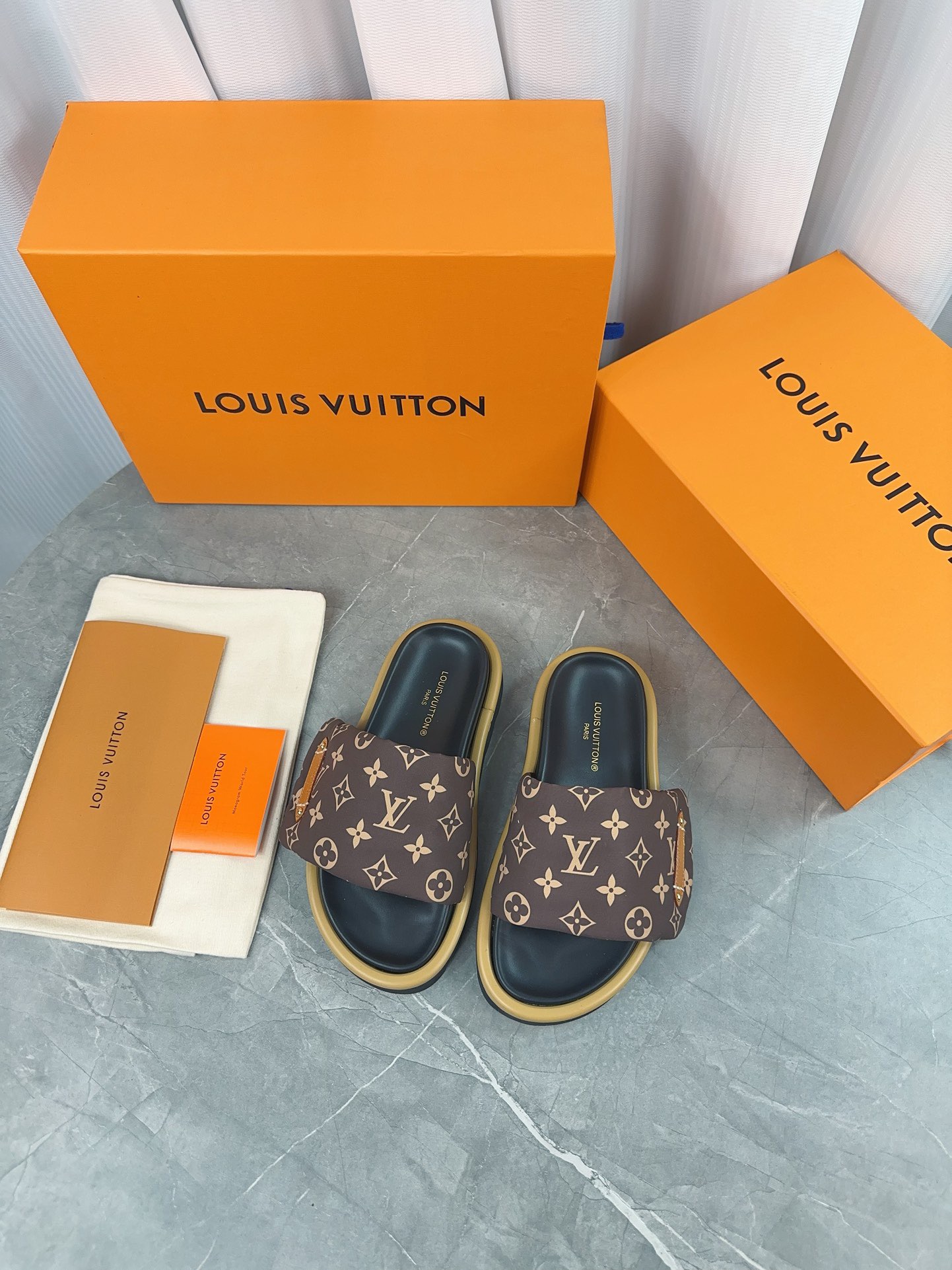 LV Pool Pillow Comfort Embossed logo flat bottom slippers