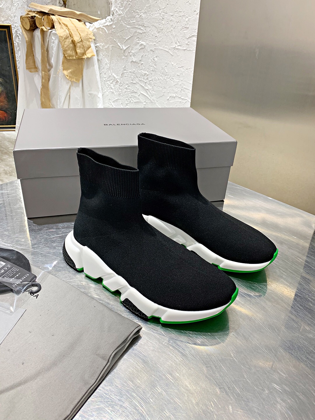 Balenciaga  speed 2.0 Socks and shoes