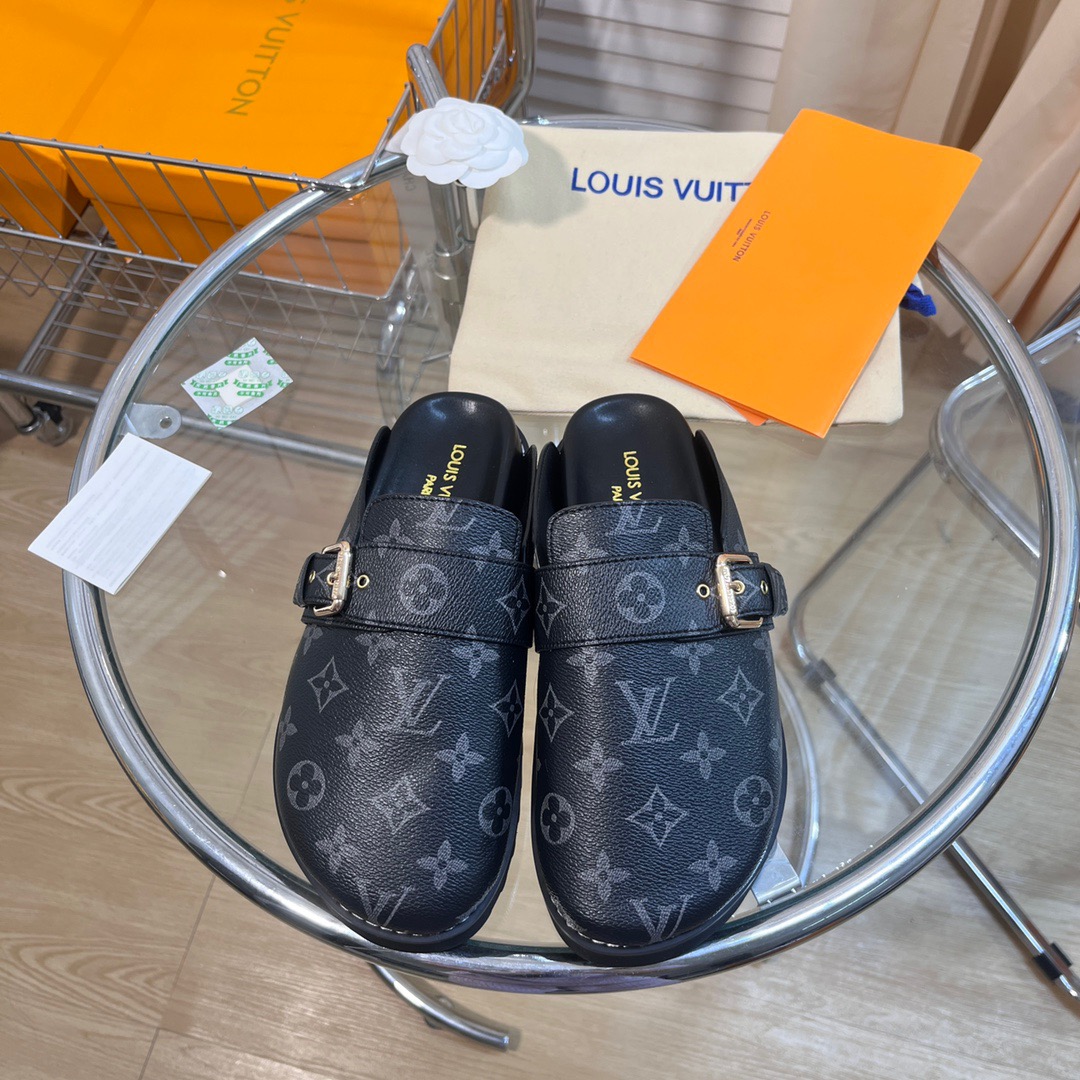 LV Monogram winterbreak comfert scuff slippers