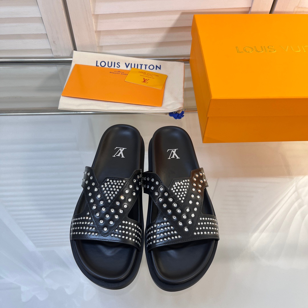 LV Hot diamond rubber slippers