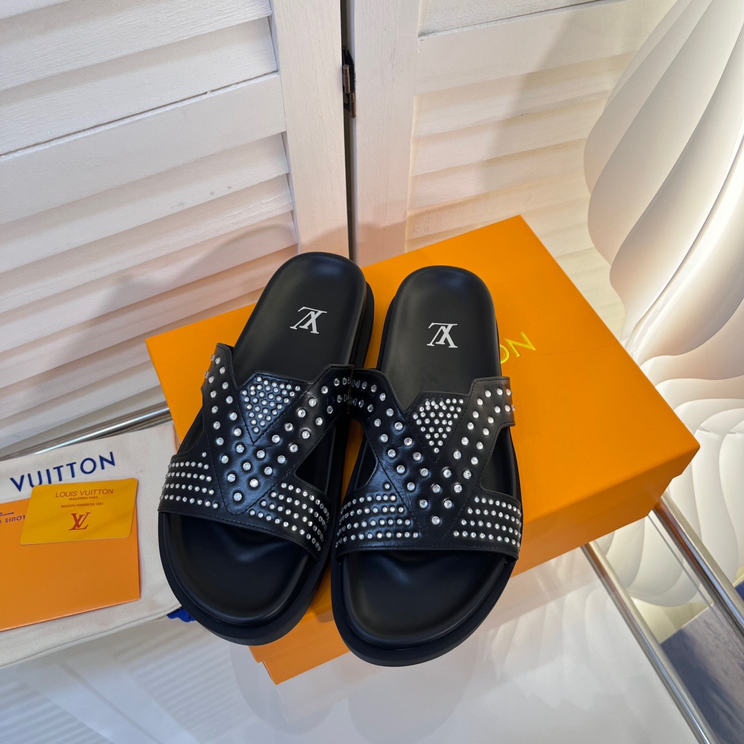 LV Hot diamond rubber slippers