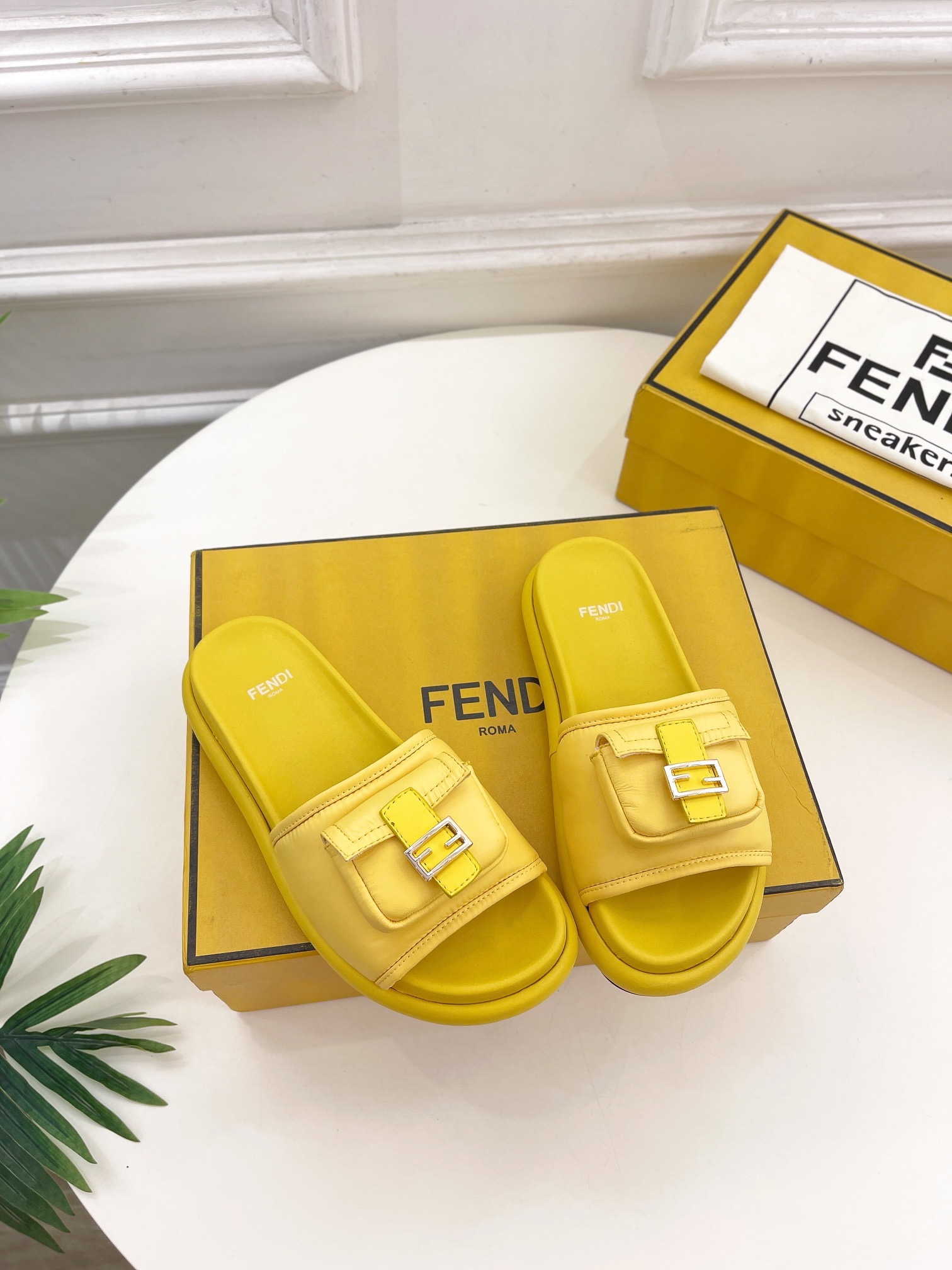 Fendi Space cotton pocket casual slippers