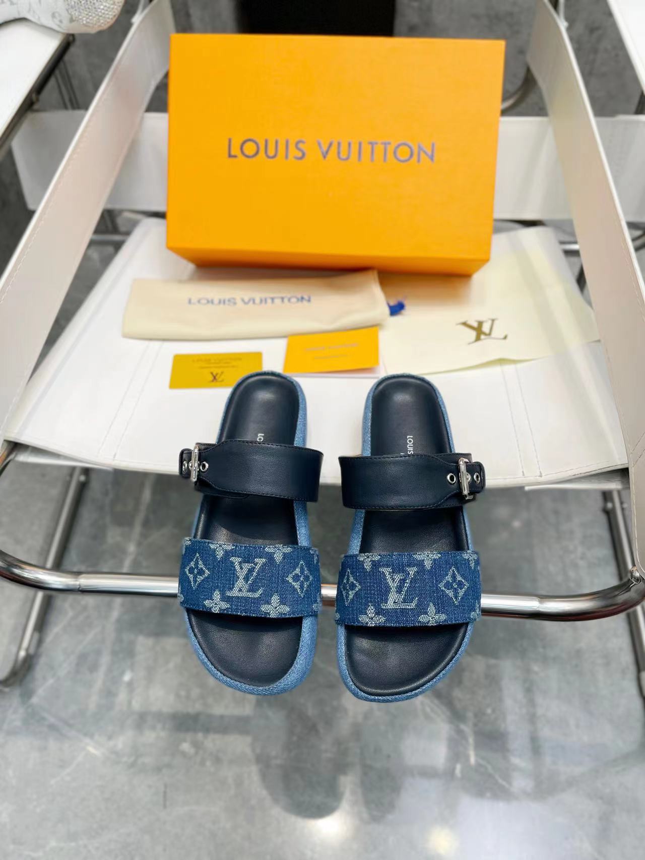 LV Double printed slippers