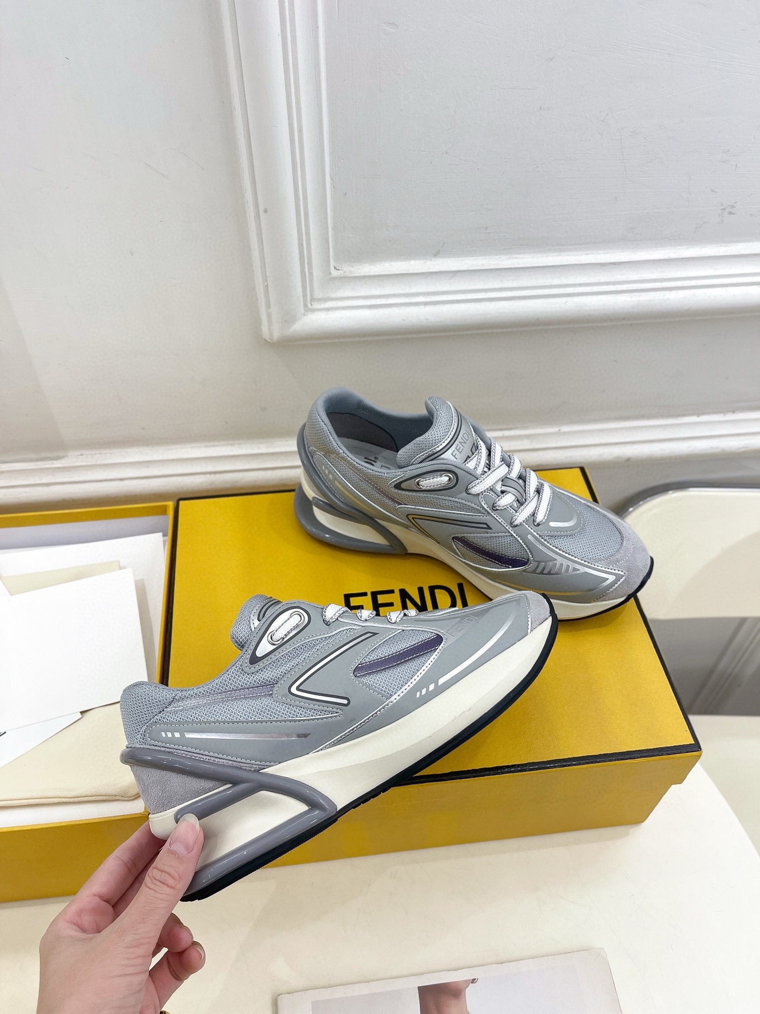 Fendi first Sports and leisure shoe series