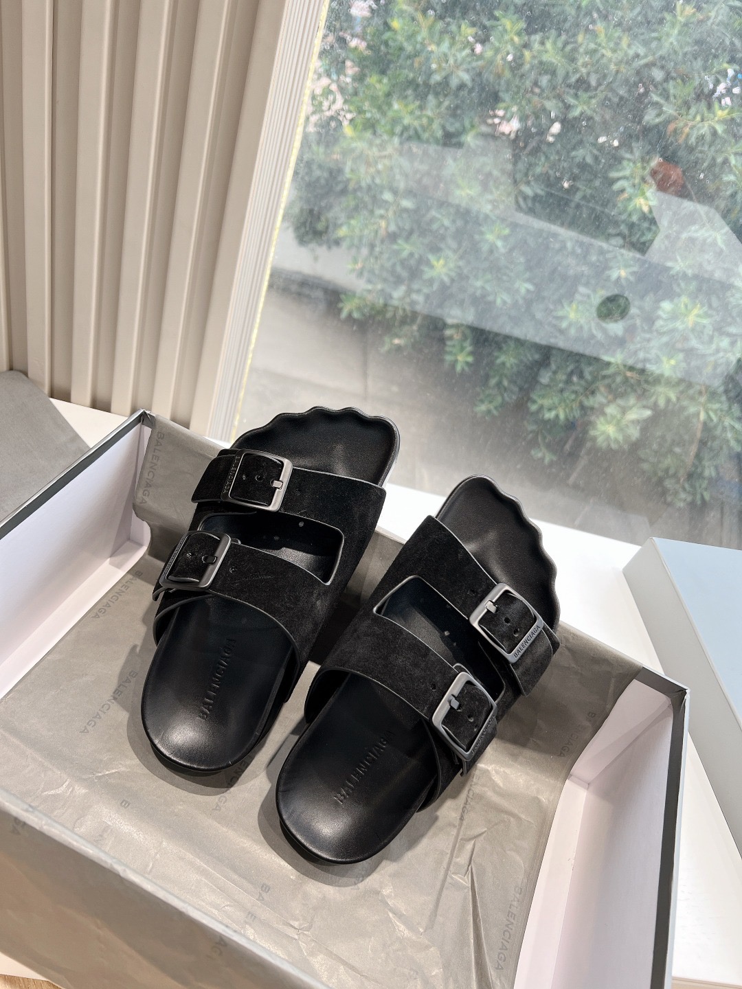 Balenciaga  G027New slippers