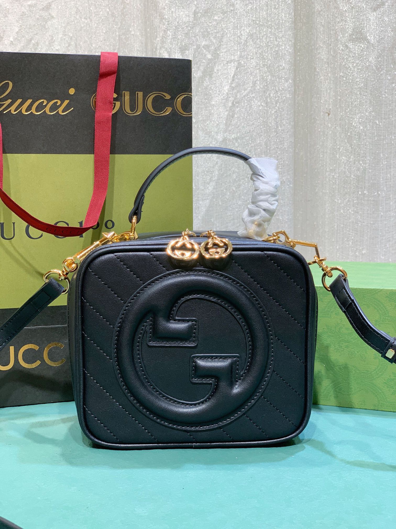 GUCCI blondie handbag