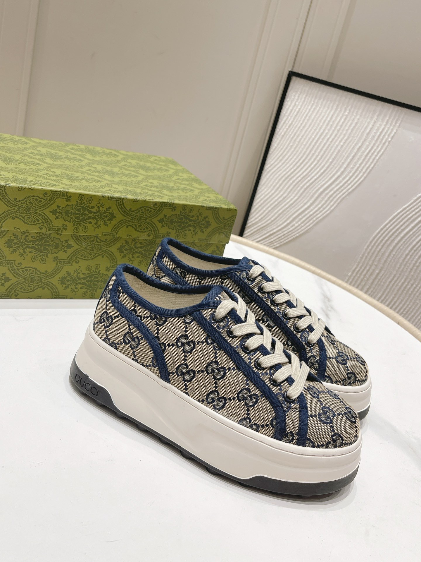 GUCCI  1977 Embroidered canvas platform casual shoes