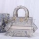 DIOR MEDIUM LADY D-LITE BAG M0565ORGO_M932 (24cm*20cm*11cm)