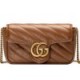 GUCCI GG MARMONT MATELASSÉ SUPER MINI BAG ‎476433 0OLFT 2535 （16.5*10.2*5.1cm）