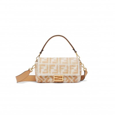 FENDI BAGUETTE - WHITE SHEEPSKIN BAG 8BR600A8HPF1F7K (27*15*6cm)