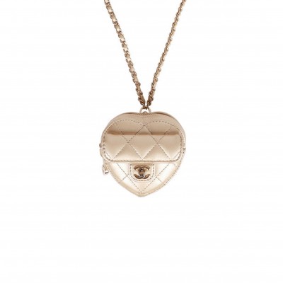 CHANEL CC IN LOVE HEART NECKLACE BAG GOLD LAMBSKIN LIGHT GOLD HARDWARE (9*8*4cm)