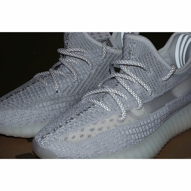  Adidas Yeezy Boost 350 V2 ‘Static Reflective’