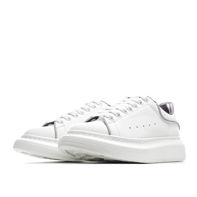  Alexander McQueen sole sneakers