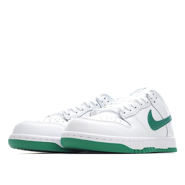  Nike Dunk SB Low Pro Low Top Sneakers