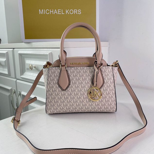  MK Handbag Crossbody Size:23*18*12