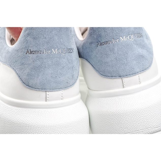  Alexander McQueen sole sneakers