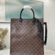  LV Size: 36 x 36 x 9 cm