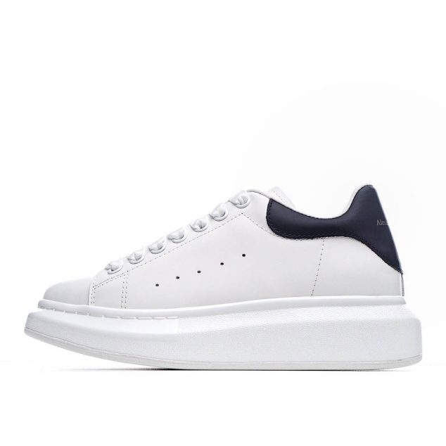  Alexander McQueen sole sneakers