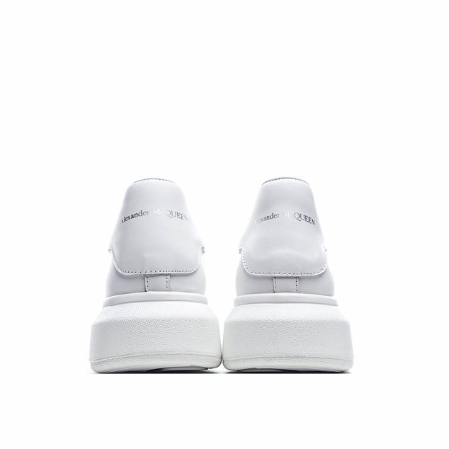  Alexander McQueen sole sneakers