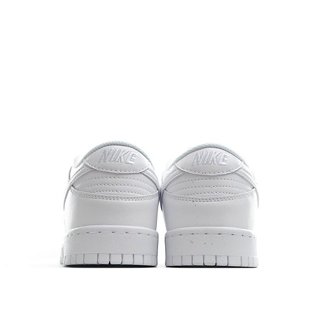  Nike Dunk SB Low Triple White