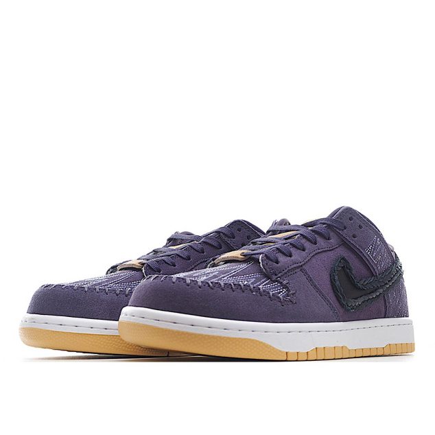  Nike SB Dunk Low Purple Low Top