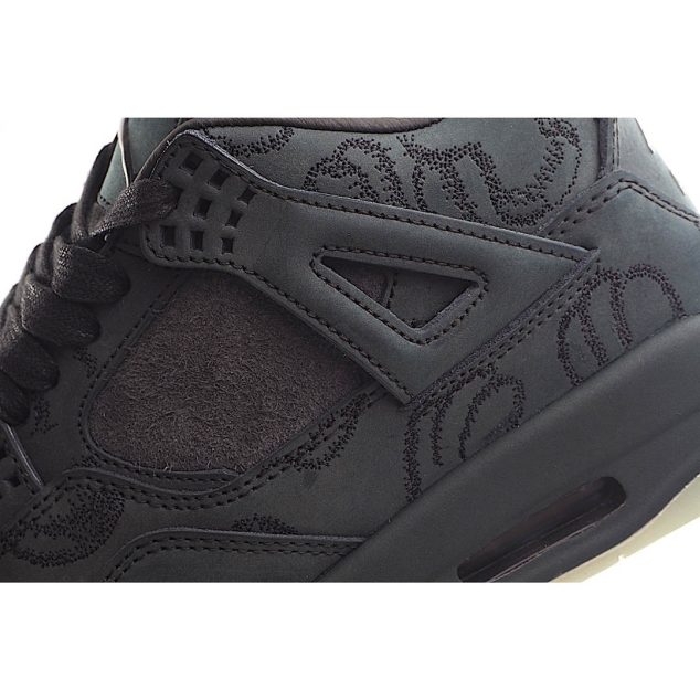  KAWS x Air Jordan 4 Retro ‘Black’