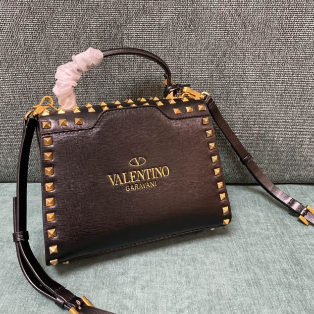  VALENTINO Model: 0488 size: 22x 17 x 9cm