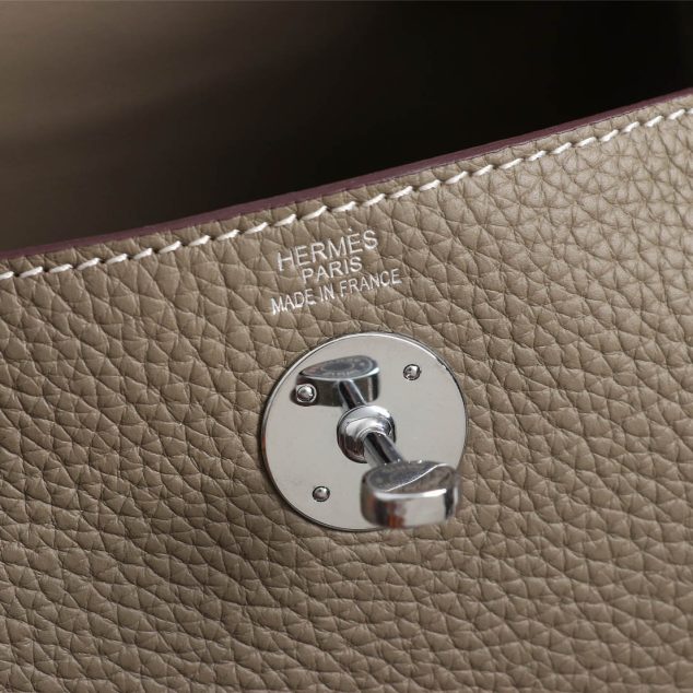  Hermes Lindy Bag