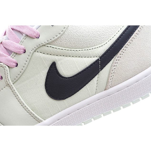  Wmns Air Jordan 1 Low SE ‘Barely Green’