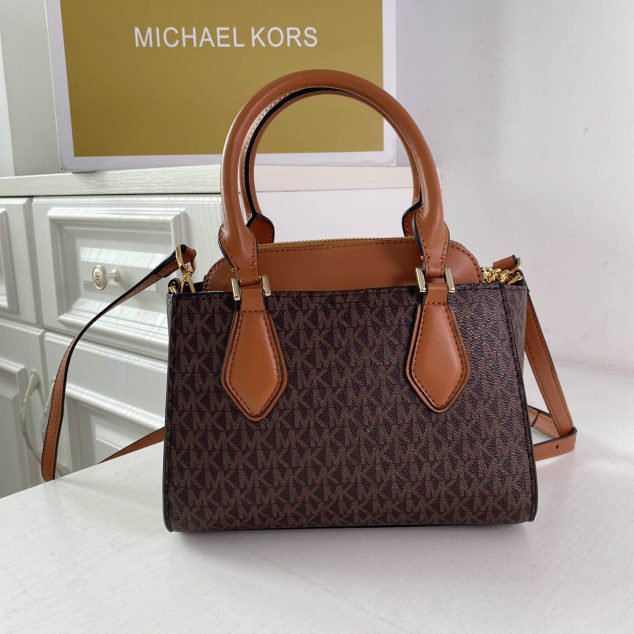  MK Handbag Crossbody Size:23*18*12