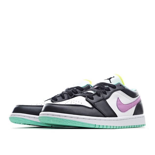  Air Jordan 1 Low GS ‘White Violet Shock’