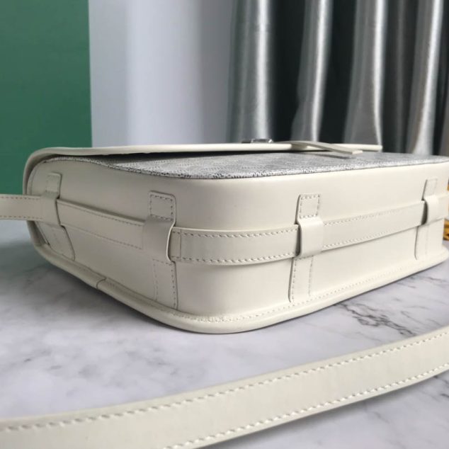  Belvdre Single Strip Messenger Bag Ref: GY020183 Size: Large 28Cm