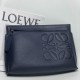  Loewe Size: 29.5x20cm Model: 3040