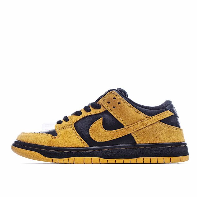  Nike Dunk Low Pro Low-Top Sneakers