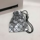  Issey Miyake Bucket Bag Size: 28.5/23cm.