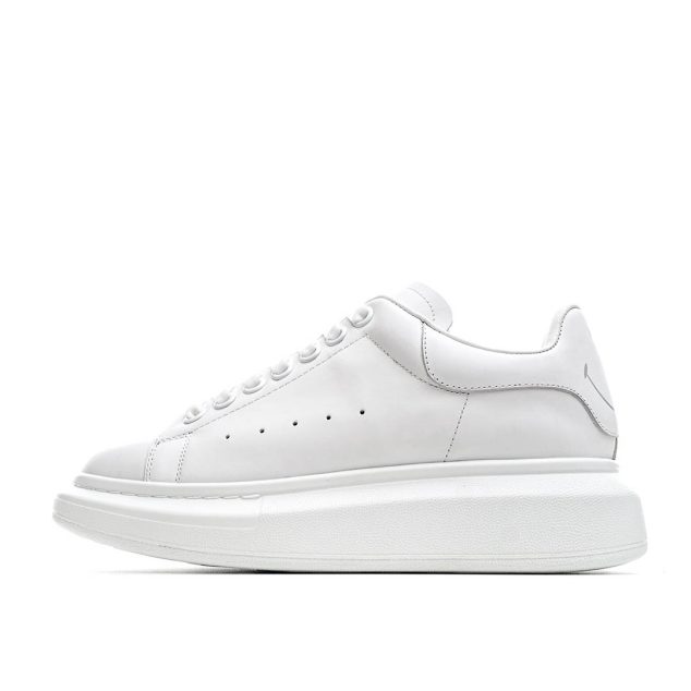  Alexander McQueen sole sneakers