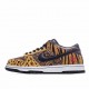  Nike SB Dunk Low Low-Top Sneakers