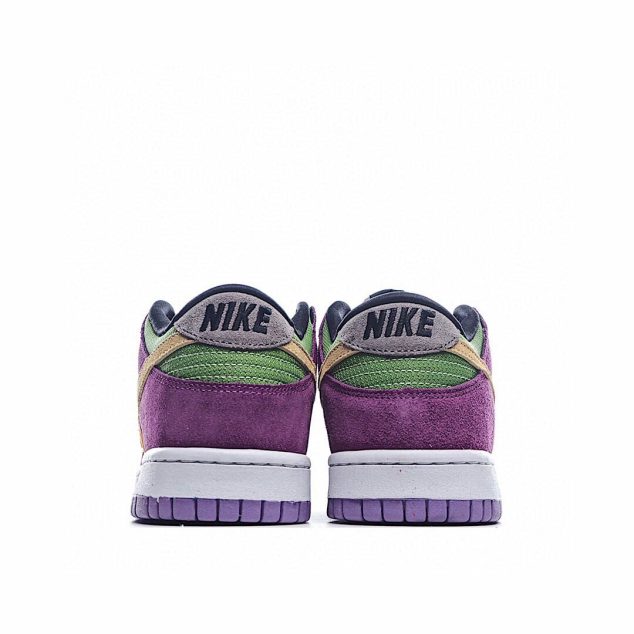  Nike Dunk Low SP “Viotech Low Top Sneakers”