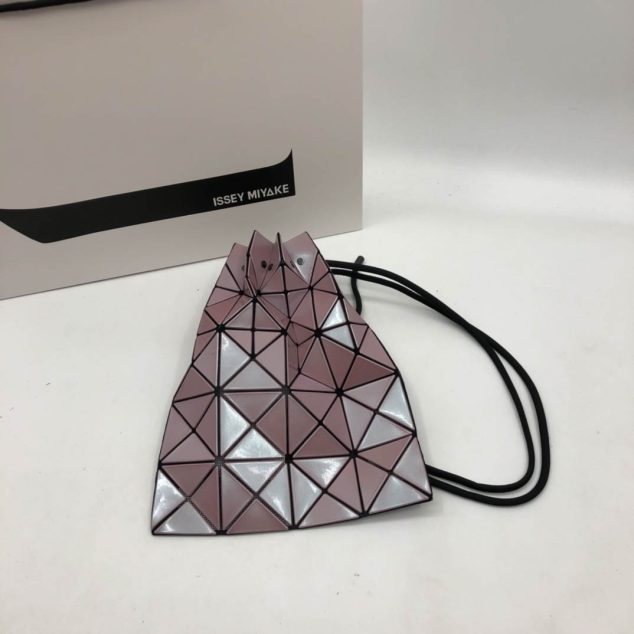  Issey Miyake Bucket Bag Size:28.5/23cm