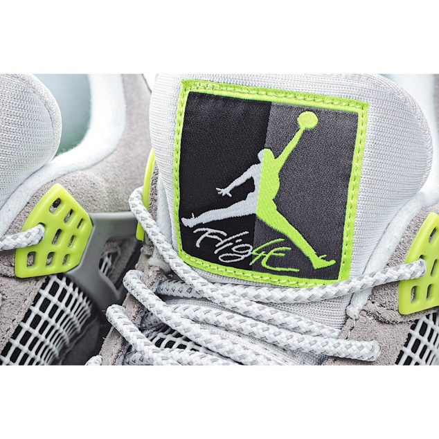  Air Jordan 4 Retro SE ‘Neon 95’