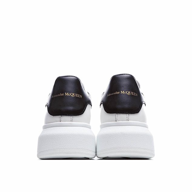  Alexander McQueen sole sneakers