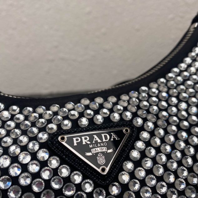  Prada Flash Diamond Bag Size: 22x18cm 1BH204